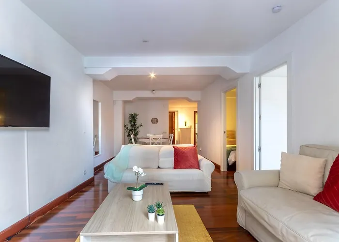 Plaza Unamuno - Casco Viejo - Parking Opcional בילבאו