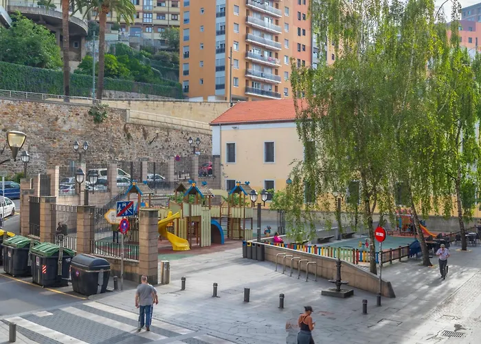 Plaza Unamuno - Casco Viejo - Parking Opcional Bilbao